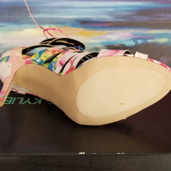 🆕️ Kylie & Kendall Madden Girl Multucolor Sandals - Picture 7 of 7